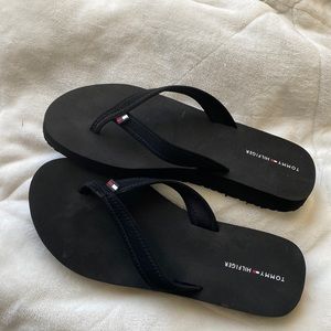 Tommy Hilfiger flip flops
